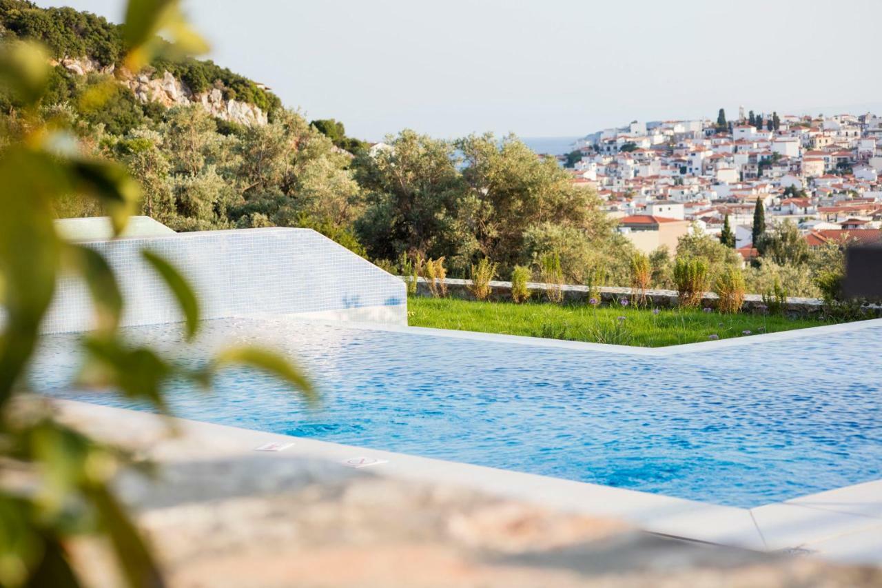 Amira Aparthotel Skiathos Town Exterior photo